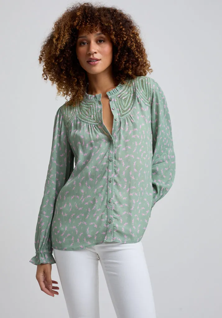 Fearne Cutwork Detail Dove Print Blouse In Green